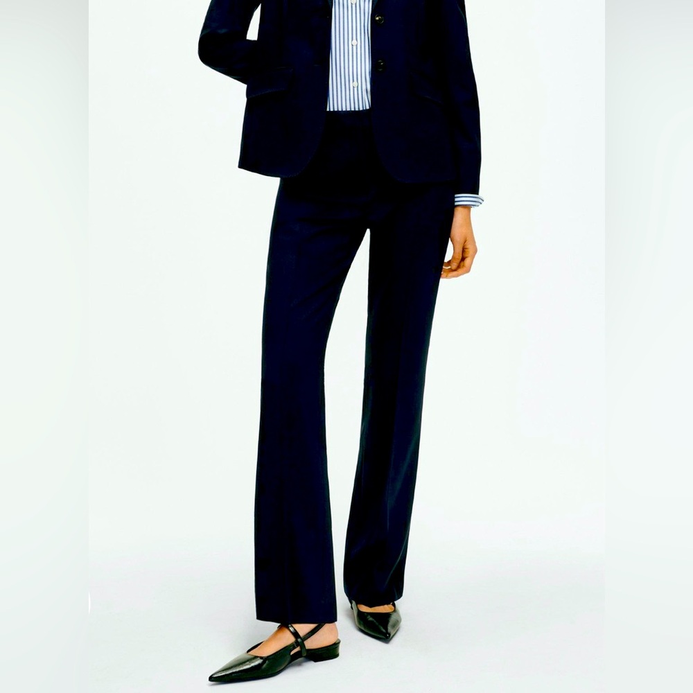BROOKS BROTHERS NEW ESSENTIAL WOOL TROUSERS BOOT CUT NAVY